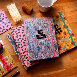 Carnet artisanal de notes avec petit message