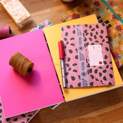 Carnet artisanal de notes avec petit message
