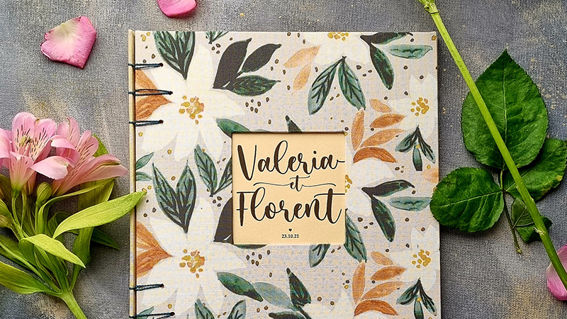 Le livre d'or personnalisé : l'objet indispensable pour un mariage réussi